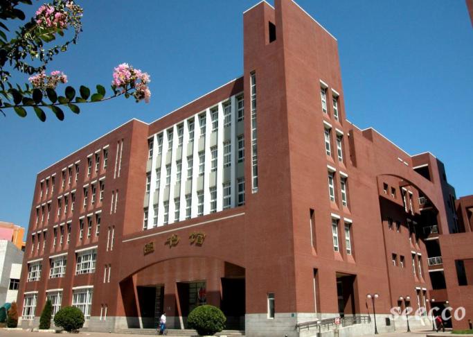 天津医科大学临床医学院