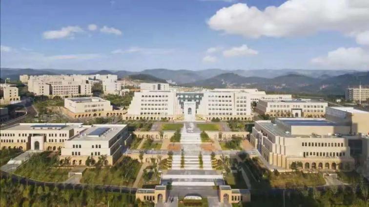 延边大学