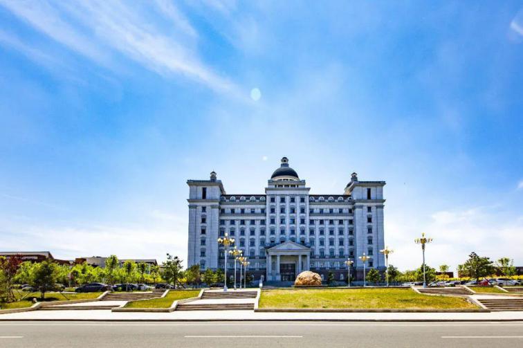 吉林工商学院