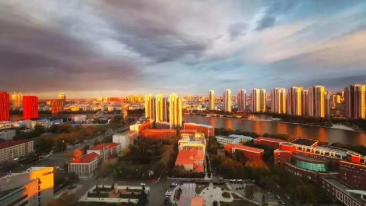 齐齐哈尔大学