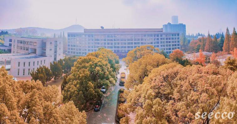 安徽工业大学