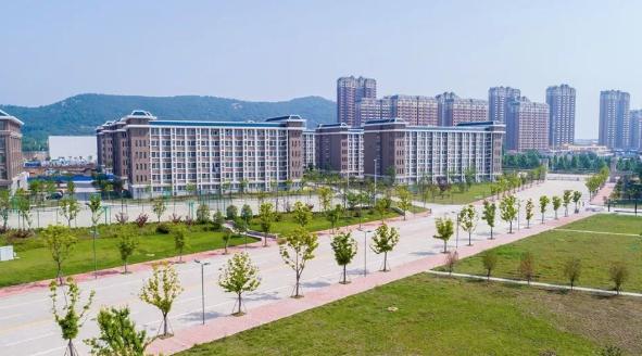 蚌埠工商学院