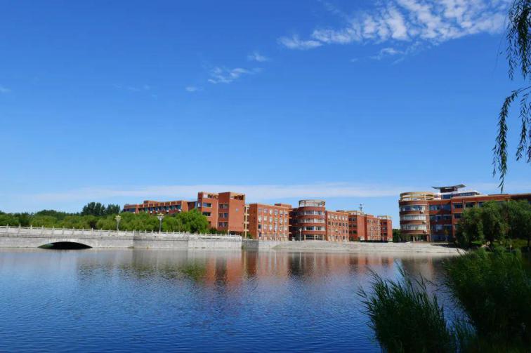 山东航空学院
