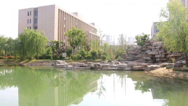 郑州工程技术学院
