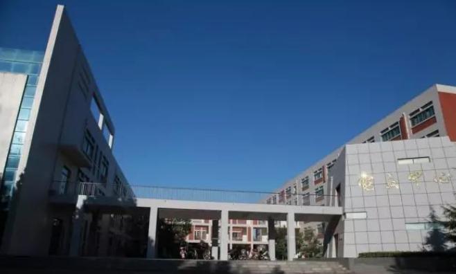 郑州科技学院