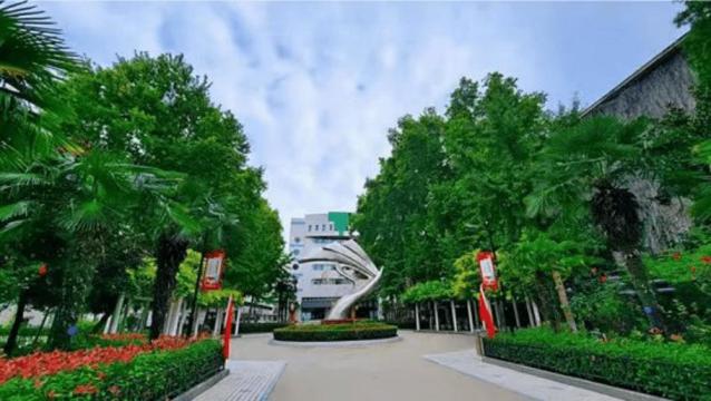 河南工业贸易职业学院