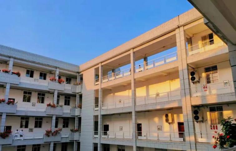 湖北三峡职业技术学院