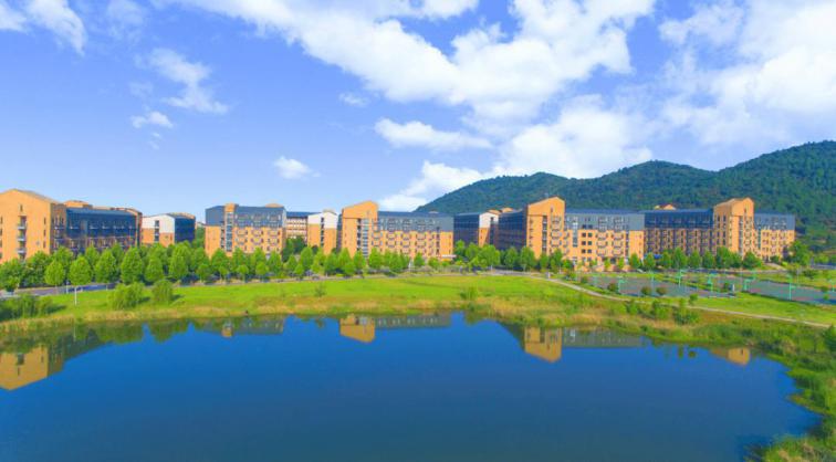 武汉晴川学院