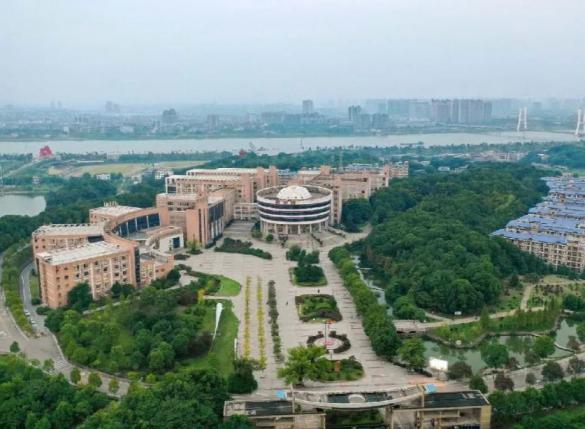 湖南工程学院