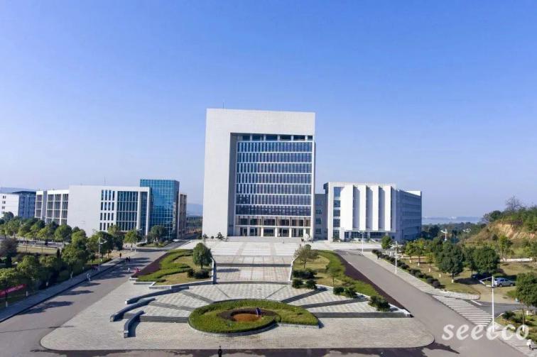 湖南理工学院南湖学院