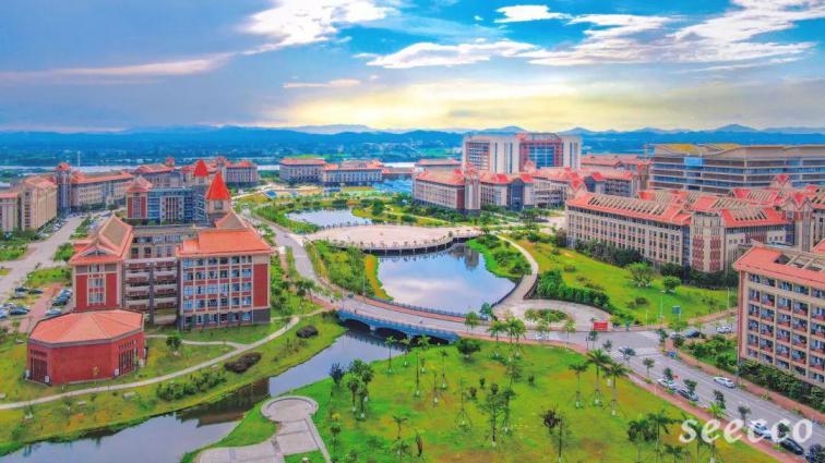 北部湾大学