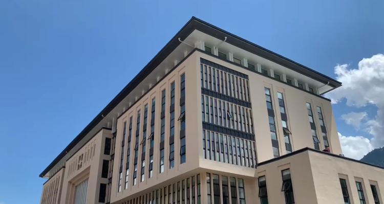 甘孜职业学院