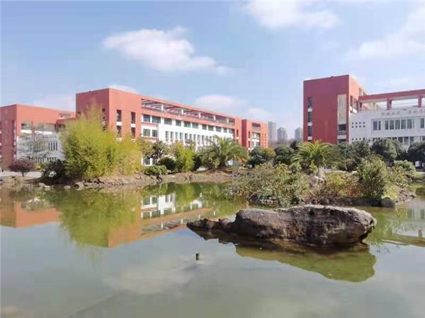 毕节职业技术学院